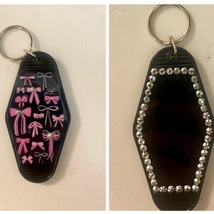 Handmade Retro Style Black and Pink Bow Motel Keychain